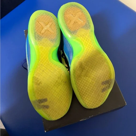 Kobe X size men’s 8.5 (used) - Picture 4 of 4